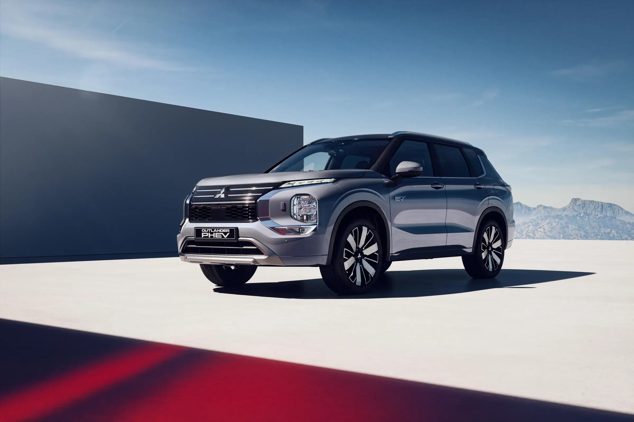 25MY_OutlanderPHEV_Instyle_Hero_front_proxy_Mitsubishi_opt System Twin Motor 4WD
